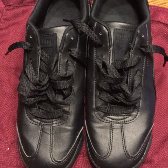 mens puma roma athletic shoe